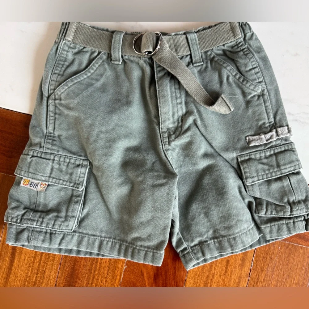 Disney Boys Olive Green Cargo Toddler Shorts Winnie The Pooh Short Size 3 T